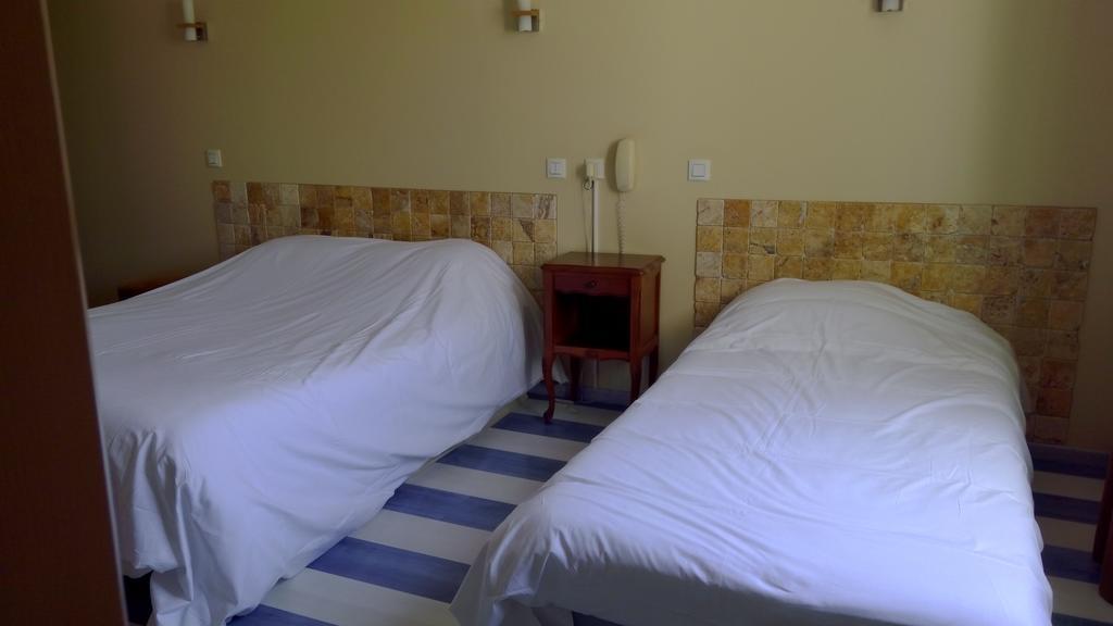 Hotel De La Bastide Carcassonne Room photo